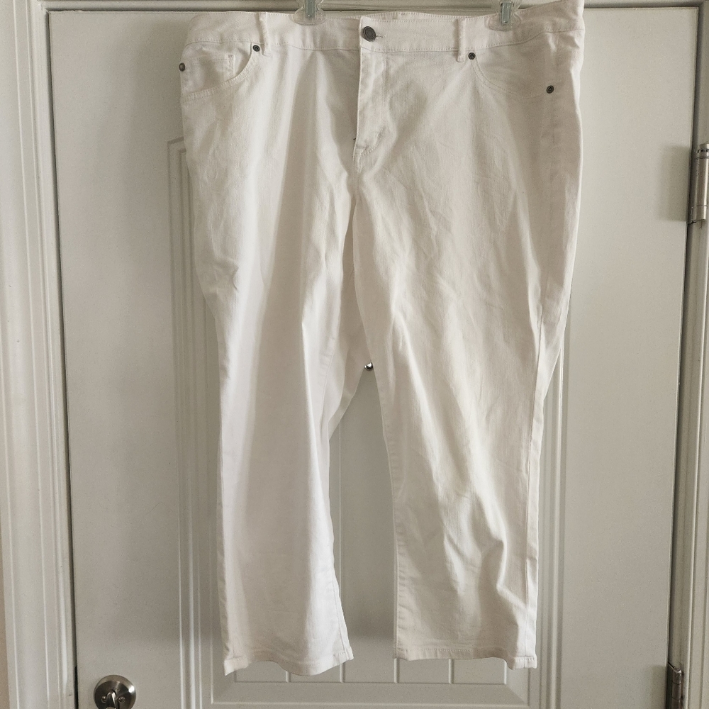 Torrid Capris